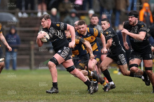 170126 - Treorchy v Aberdare - Admiral National Championship - East - Jac Williams of Treorchy 