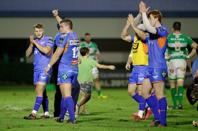 011016 - Benetton Treviso v Scarlets - Guinness Pro12 -Scarlets' players celebrate the victory at the end of the match