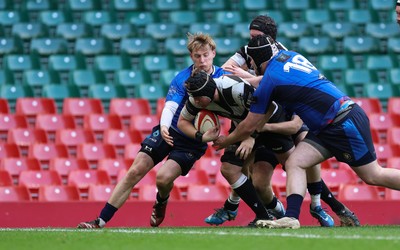 190426 - Tumble v New Dock Stars, Mens Division 3 Cup Final - Steffan Owen of Tumble powers over to score try