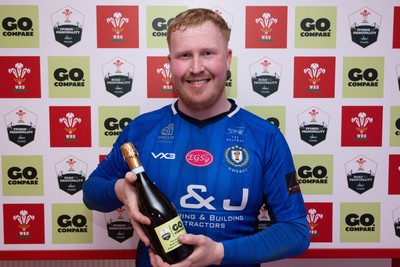 190426 - Tumble v New Dock Stars, Mens Division 3 Cup Final - Player of the Match Adam Healy of New Dock Stars Captain