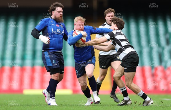 190426 - Tumble v New Dock Stars, Mens Division 3 Cup Final - Adam Healy of New Dock Stars charges forward