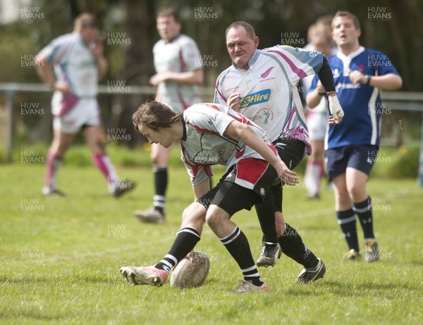 040513 - Tycroes v Neyland - SWAEC League 4 West -  Tycroes score a try 