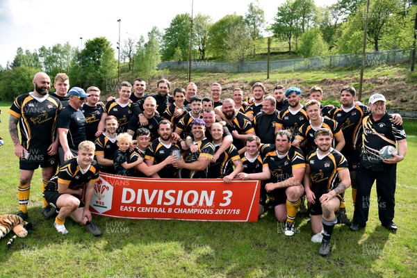 120518 - Tylerstown v Old Pens - WRU National Division 3 East Central B -  Tylorstown players celebrate winning the division
