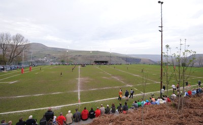 28.04.10 -  Tylorstown v Penarth - Swalec League Three South West -  