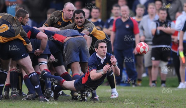 28.04.10 -  Tylorstown v Penarth - Swalec League Three South West -  