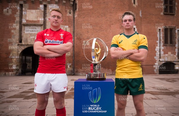 270518 -World Rugby U20 Championship, Captains Photocall - Wales U20 Captain Tommy Reffell with Australia captain Ryan Lonergan during photocall at Le Castillet Perpignan ahead of the start of the World Rugby U20 Championship