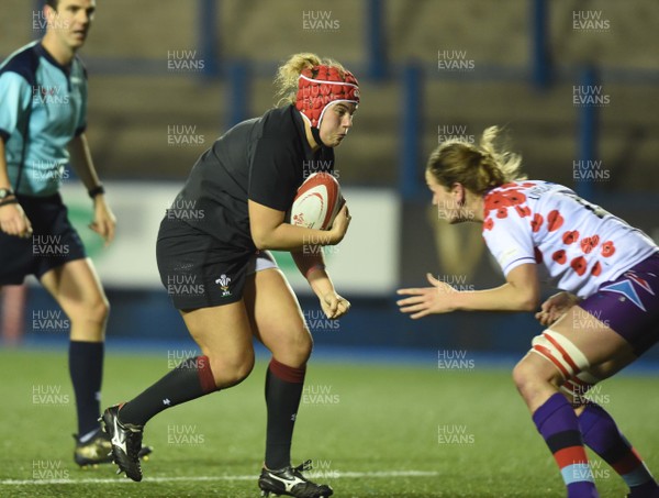 081117 - UK Armed Forces Women v Wales Development XV Women - Carys Phillips of Wales