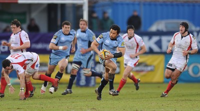 03.04.10 - Ulster v Cardiff Blues - Magners League - Casey Lualala of Cardiff Blues breaks away to score try. 