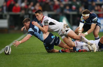 011218 - Ulster v Cardiff Blues - Guinness PRO14 -  Ulster James Hume  and Cardiff Blues Matthew Morgan