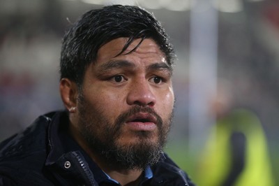 011218 - Ulster v Cardiff Blues - Guinness PRO14 -  Cardiff Blues Nick Williams dejected after defeat