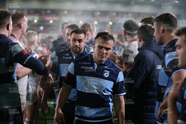 011218 - Ulster v Cardiff Blues - Guinness PRO14 -  Cardiff Blues leave the field dejected after defeat