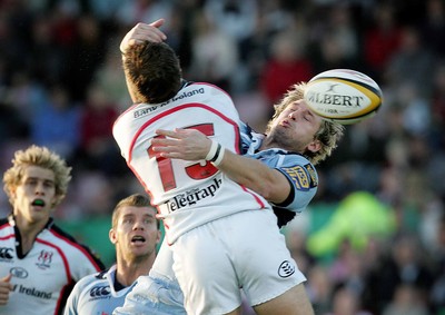 14.10.06 - Ulster v Cardiff Blues Ulster's Brynn Cunningham with Jamie Robinson of Cardiff 