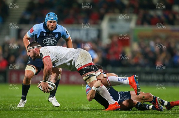 251019 - Ulster Rugby v Cardiff Blues - Guinness PRO14 -  Ulster's Marcell Coetzee in action with Cardiff's Olly Robinson