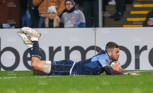 251019 - Ulster Rugby v Cardiff Blues - Guinness PRO14 -  Cardiff's Aled Summerhill scores a try