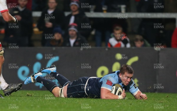 251019 - Ulster Rugby v Cardiff Blues - Guinness PRO14 -  Cardiff's Will Boyde scores a try