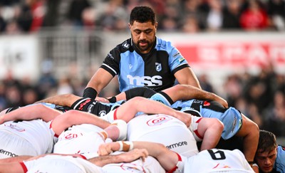 Taulupe Faletau of Cardiff