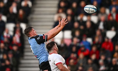 190424 - Ulster v Cardiff Rugby - United Rugby Championship - Alex Mann of Cardiff wins possession in the lineout against Alan O'Connor of Ulster