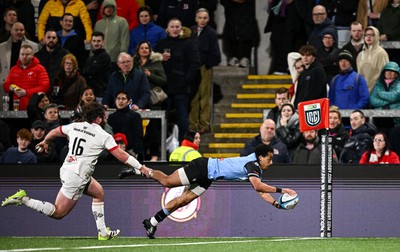 190424 - Ulster v Cardiff Rugby - United Rugby Championship - Theo Cabango of Cardiff scores a try, which was subsequently disallowed