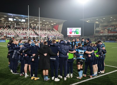 310126 - Ulster v Cardiff Rugby - United Rugby Championship - Cardiff players and staff huddle after the match