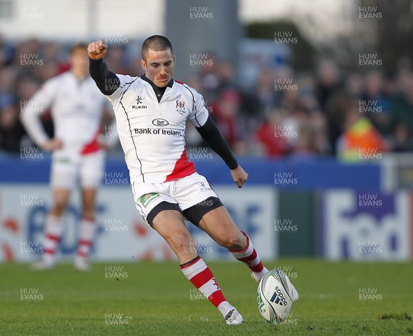 12.11.11  Ulster v Clermont Auvergne Ian Humphreys kicks the first penalty for Ulster. 