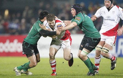 05.11.11 - Ulster v Connacht - RaboDirect Pro 12 Darren Cave of Ulster tackled by Miah Nikora and Dylan Rogers of Connacht 