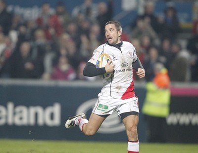 05.11.11 - Ulster v Connacht - RaboDirect Pro 12 Ian Humphreys scores the third try for Ulster  