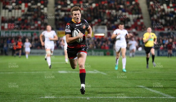 220917 - Ulster v Dragons - Guinness PRO14 - Dragons Will Talbot-Davies scores a try