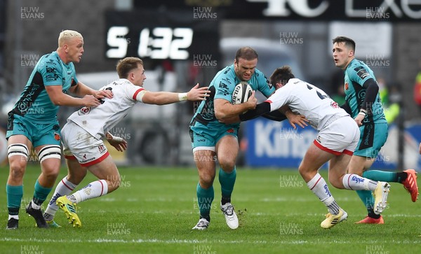 251020 - Ulster v Dragons - Guinness PRO14 - Jamie Roberts of Dragons is tackled by Bill Johnston of Ulster