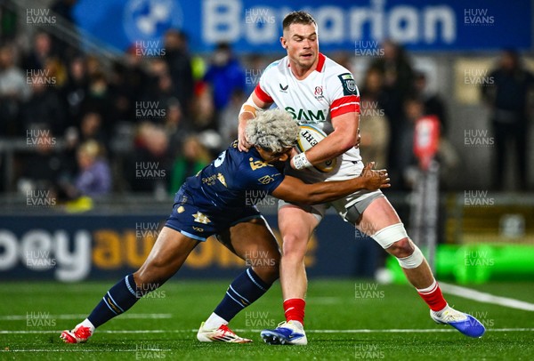 260925 - Ulster v Dragons RFC - United Rugby Championship - Harry Sheridan of Ulster is tackled by Fine Inisi of Dragons 