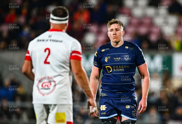 260925 - Ulster v Dragons RFC - United Rugby Championship - Matthew Screech of Dragons