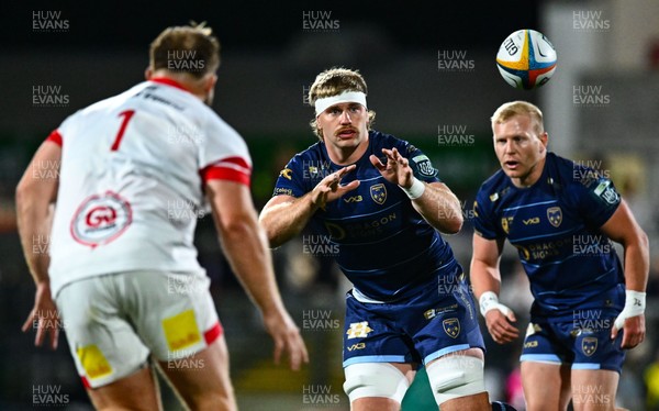 260925 - Ulster v Dragons RFC - United Rugby Championship - Aaron Wainwright of Dragons