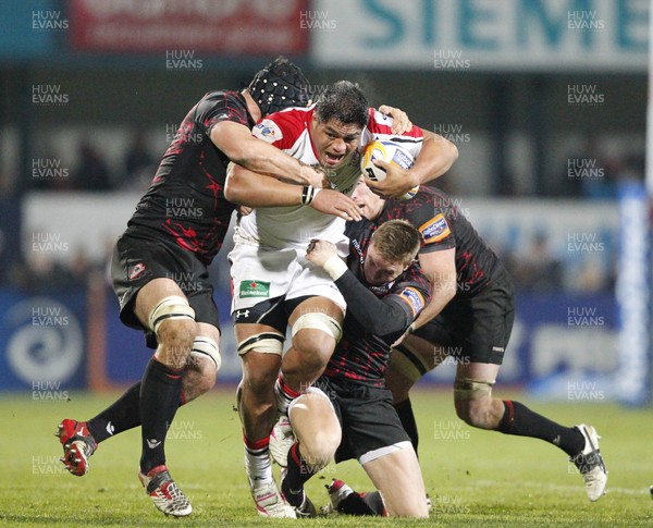 021112 - Ulster v Edinburgh - RaboDirect PRO12 - Nick Williams of Ulster is tackled by Sean Cox (Capt), Dougie Fife, and Roddy Grant of Edinburgh? Huw Evans Picture Agency