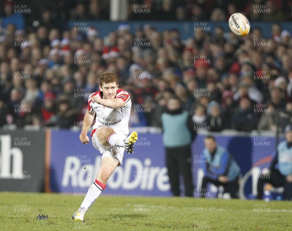 211212 Ulster v Leinster - RaboDirect Pro 12 - Paddy Jackson of Ulster kicks a penalty 