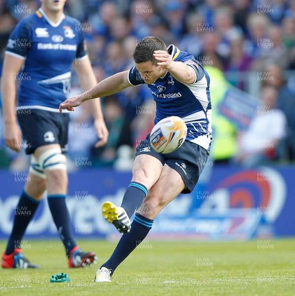 250513 - Ulster v Leinster - RaboDirect Pro 12 -  Jonny Sexton converts for Leinster 