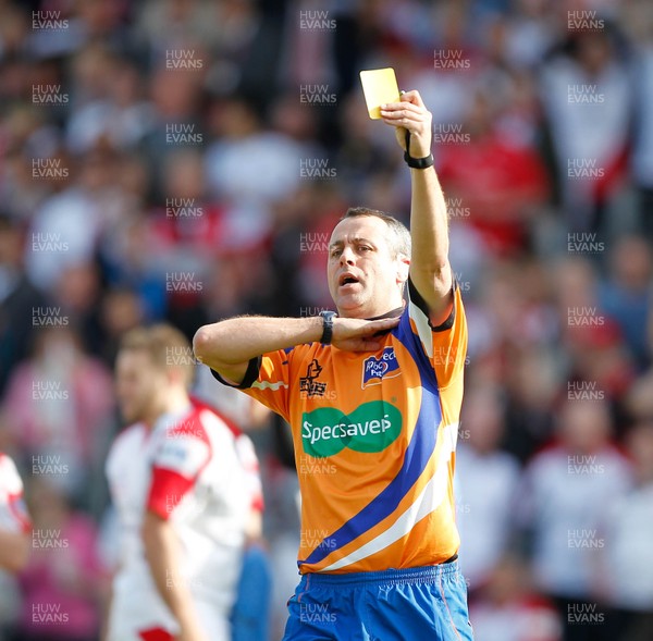 250513 - Ulster v Leinster - RaboDirect Pro 12 - John Lacey awards Isa Nacewa of Leinster a yellow card for a high tackle on Paddy Jackson of Ulster  