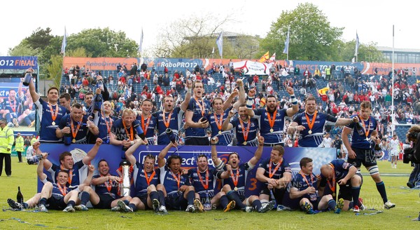 250513 - Ulster v Leinster - RaboDirect Pro 12 - Leinster celebrate after winning the RaboDirect Pro 12 Final 