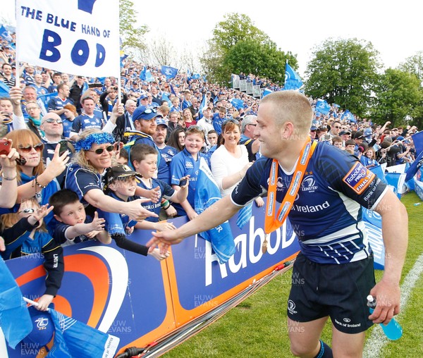 250513 - Ulster v Leinster - RaboDirect Pro 12 - Ian Madigan is congratulated by Leinster fans 