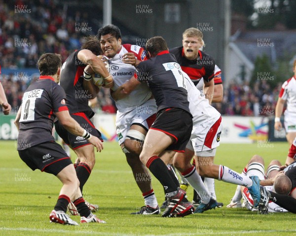 240812 - Ulster v Newcastle Falcons - Preseason Friendly -Nick Williams of Ulster powers his way through