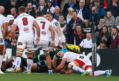 011016 Ulster v Ospreys -Nicky Smith opening the scores for Ospreys