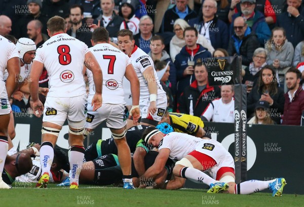 011016 Ulster v Ospreys -Nicky Smith opening the scores for Ospreys