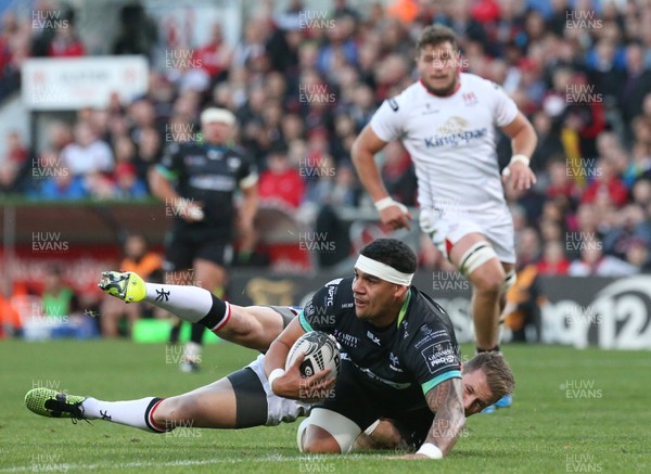 011016 Ulster v Ospreys -Ospreys Josh Matavesi is tackled by Craig Gilroy