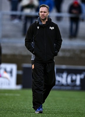 040426 - Ulster v Ospreys - EPCR Challenge Cup Round of 16 - Ospreys head coach Mark Jones before the match