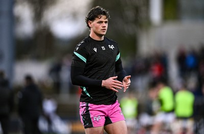 040426 - Ulster v Ospreys - EPCR Challenge Cup Round of 16 - Jack Walsh of Ospreys before the match