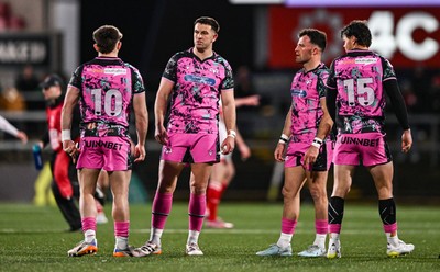 040426 - Ulster v Ospreys - EPCR Challenge Cup Round of 16 - Ospreys players, from left, Dan Edwards, Owen Watkin, Luke Morgan and Jack Walsh in conversation