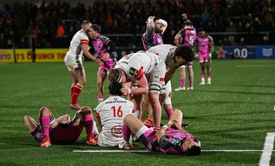 040426 - Ulster v Ospreys - EPCR Challenge Cup Round of 16 - Players react after the match