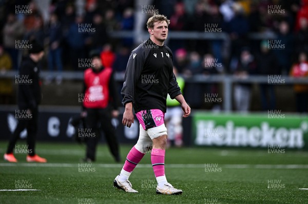 040426 - Ulster v Ospreys - EPCR Challenge Cup Round of 16 - Jac Morgan of Ospreys before the match