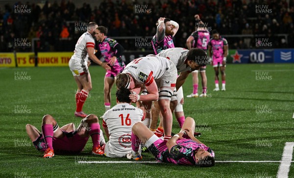 040426 - Ulster v Ospreys - EPCR Challenge Cup Round of 16 - Players react after the match