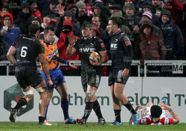 070214 - Ulster v Ospreys - RaboDirect PRO12Osprey's Sam Lewis celebrates his try with teammates(c) Huw Evans Picture Agency