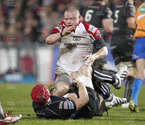 080213 Ulster v Ospreys - RaboDirect Pro12 - Alun-Wyn Jones of Ospreys and Tom Court of Ulster come to blows 