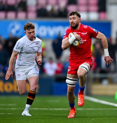 010325 - Ulster v Scarlets - United Rugby Championship - Max Douglas of Scarlets makes a break